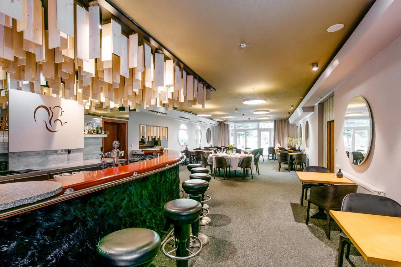 Hotel Veverica Trencin Ngoại thất bức ảnh
