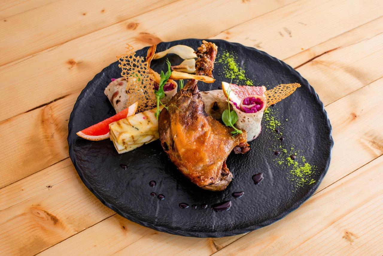 Hotel Veverica Trencin Ngoại thất bức ảnh